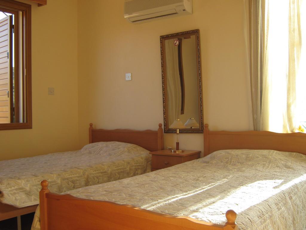 Villa Pergia Latchi Polis Chambre photo